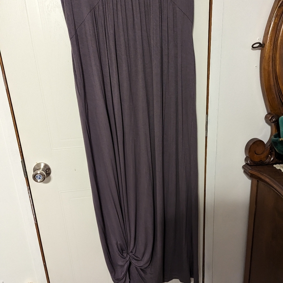 Sign Here. Maxi Dress c200 - Picture 3 of 10